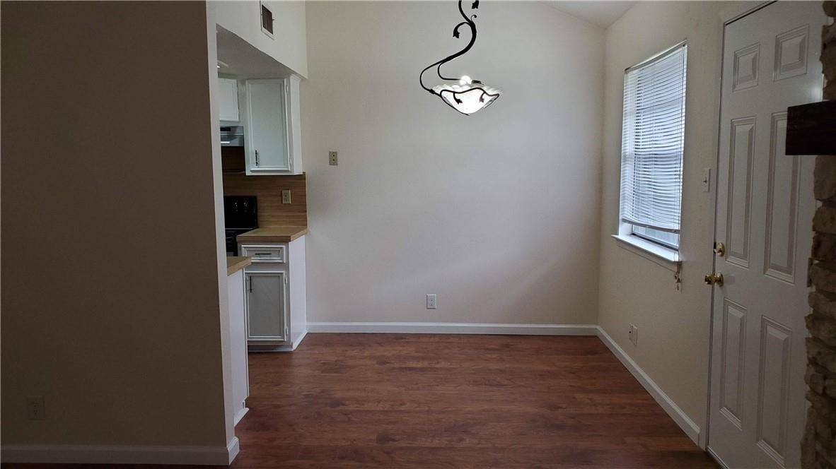 8810 Clearbrook TRL #A, Austin, TX 78729