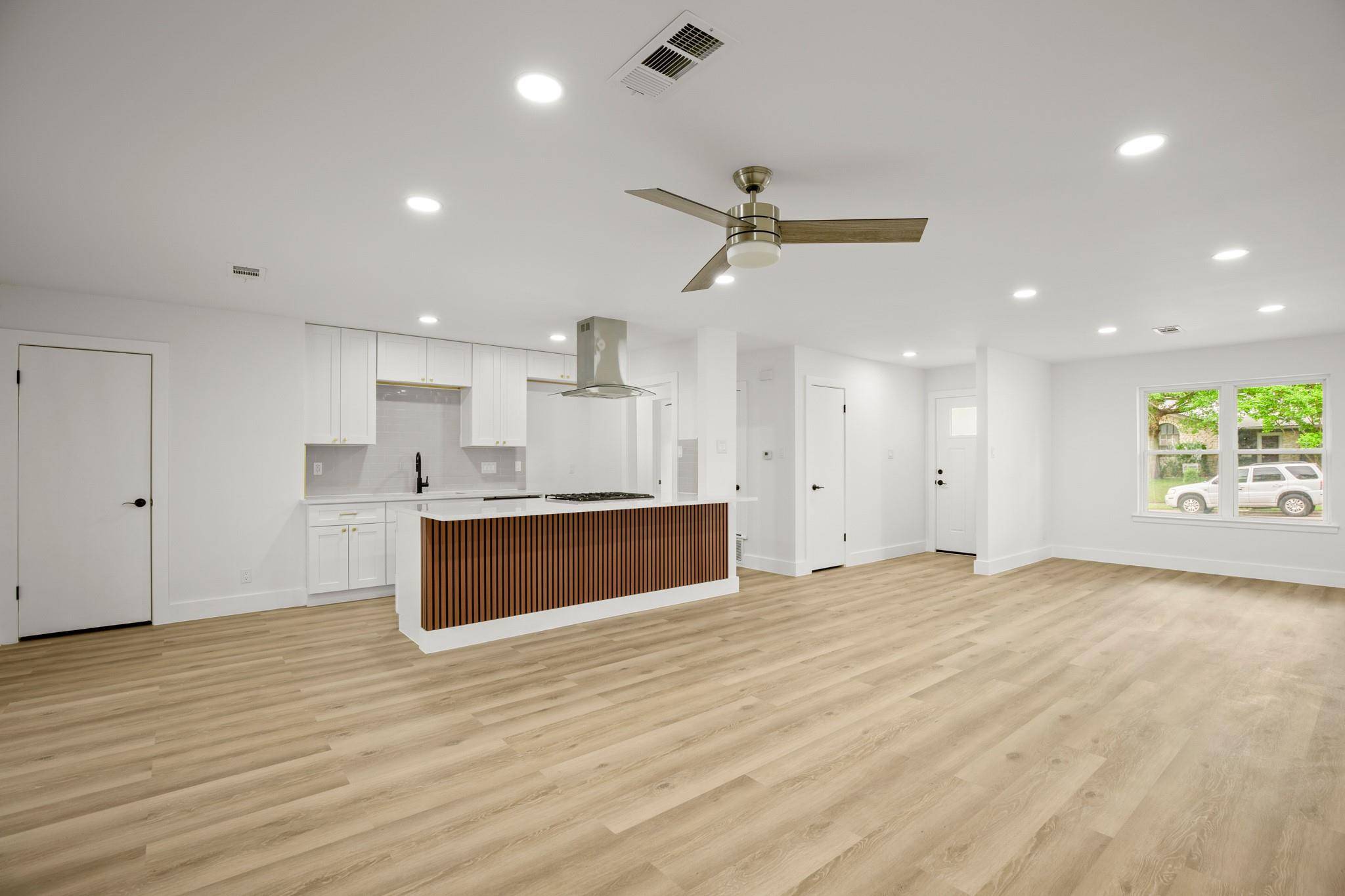 9006 Lodge CT, Austin, TX 78758