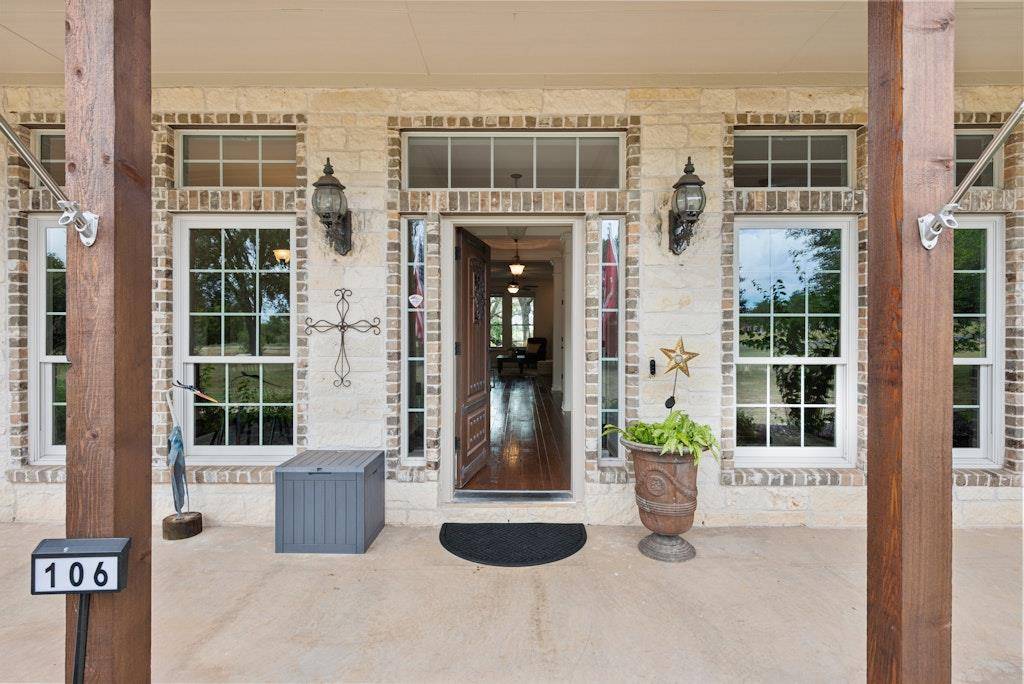 106 Double Horn TRL, Spicewood, TX 78669