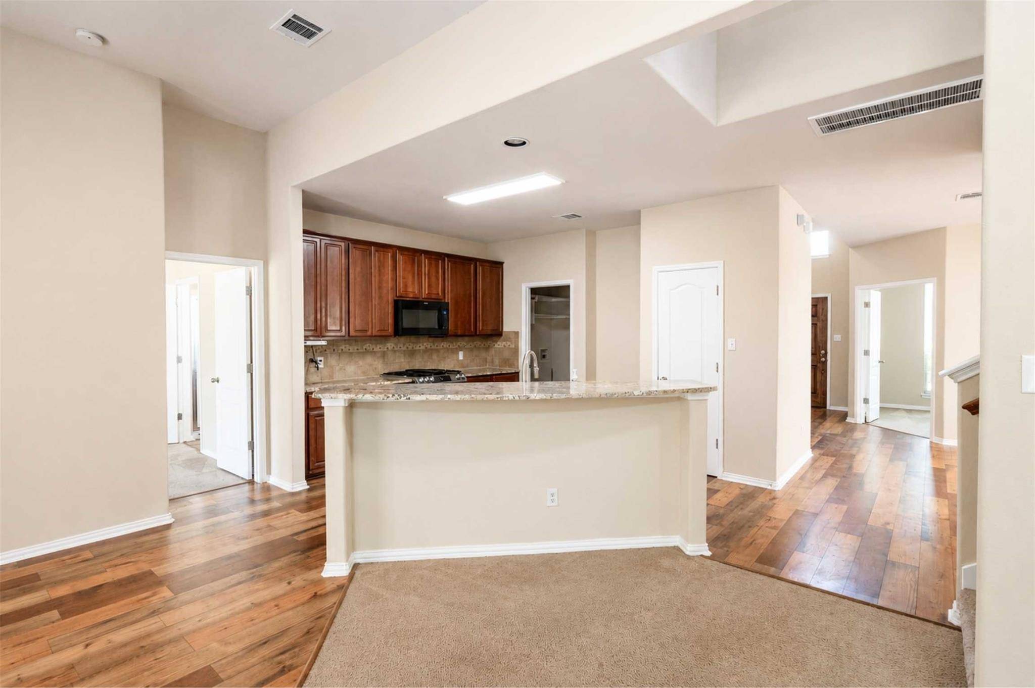 2070 Intrepid DR, Buda, TX 78610