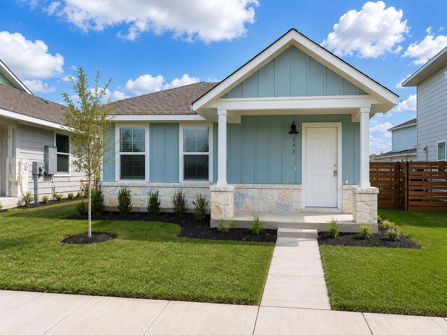 397 Keefer LN, Kyle, TX 78640
