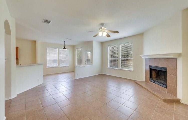 6033 Almelo DR, Round Rock, TX 78681