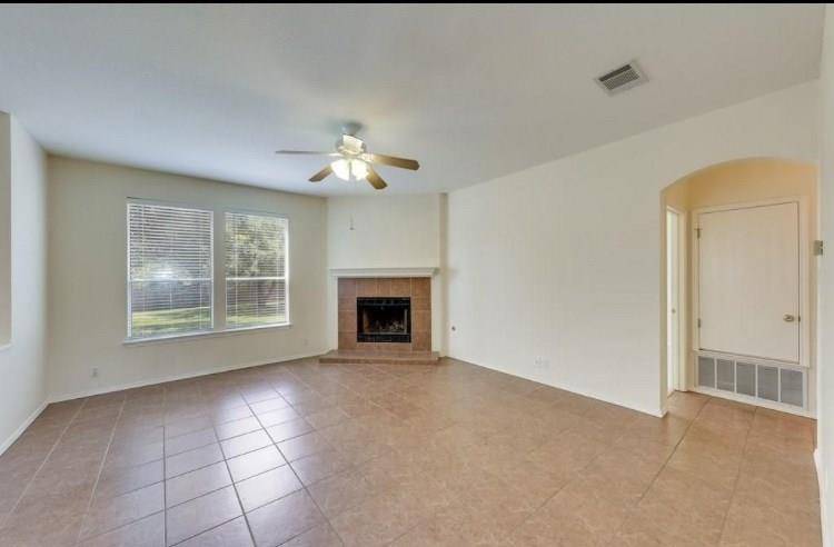 6033 Almelo DR, Round Rock, TX 78681
