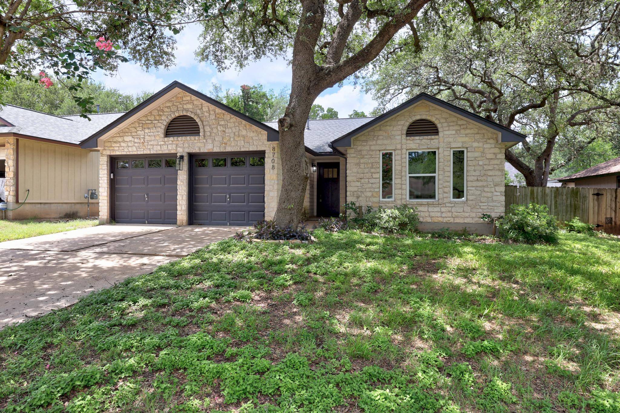 8708 Huebinger PASS, Austin, TX 78745