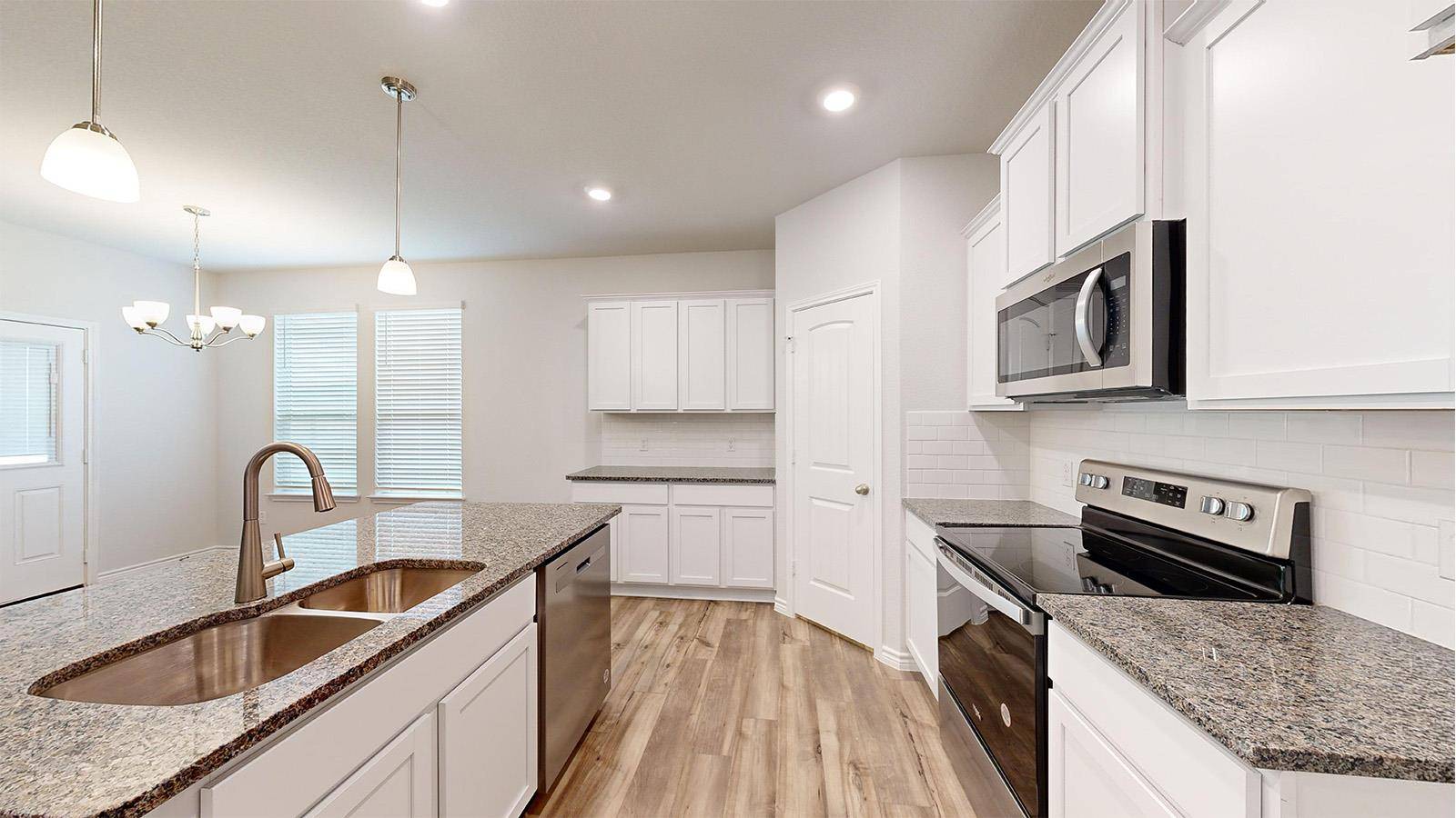 245 Dora DR, Killeen, TX 76542