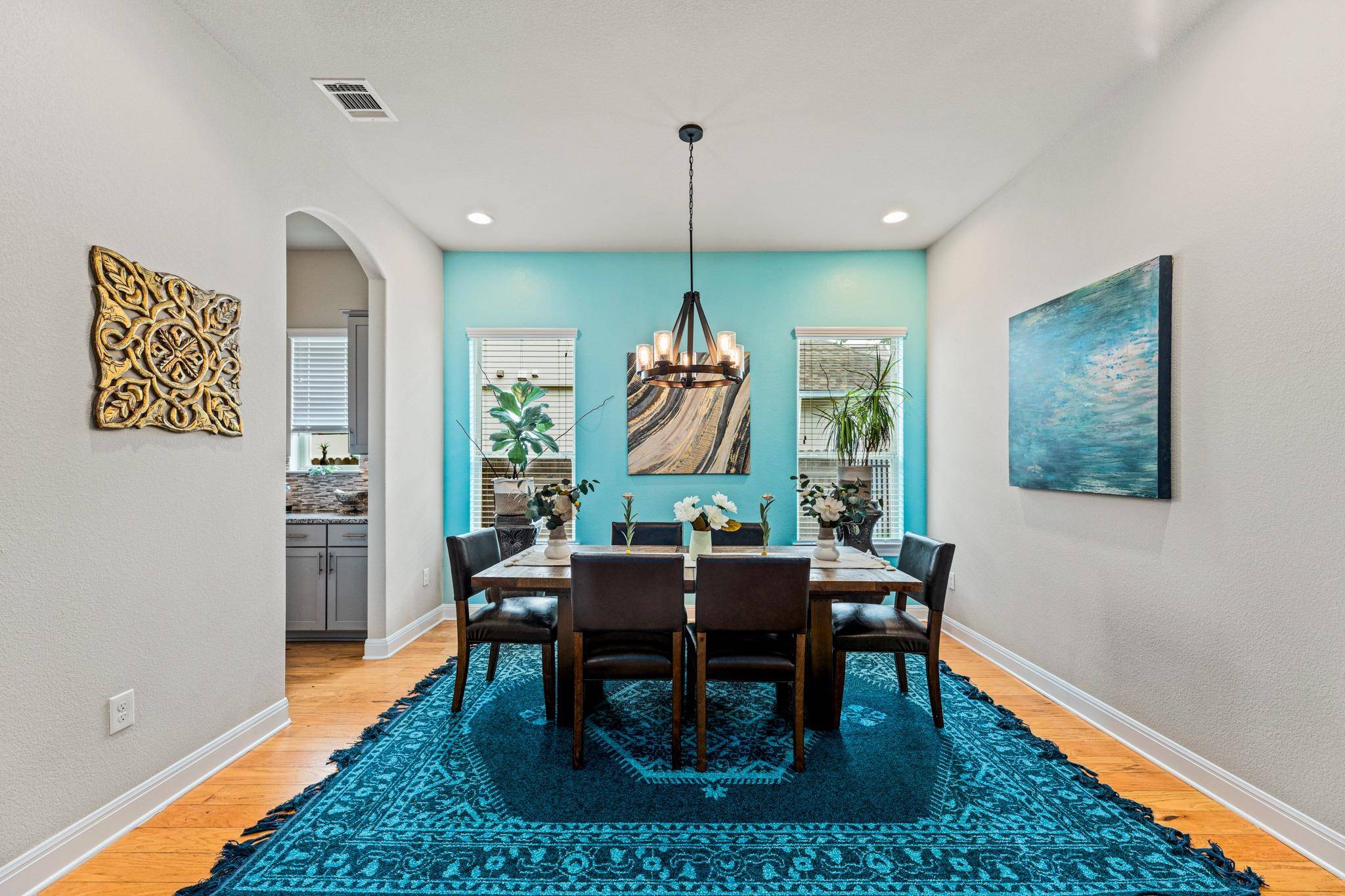 108 Redtail LN, Leander, TX 78641