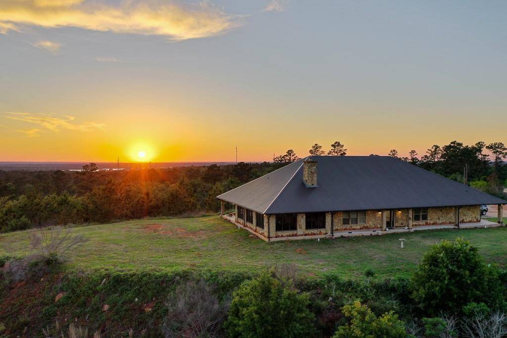 152 Pine Tree LOOP, Bastrop, TX 78602
