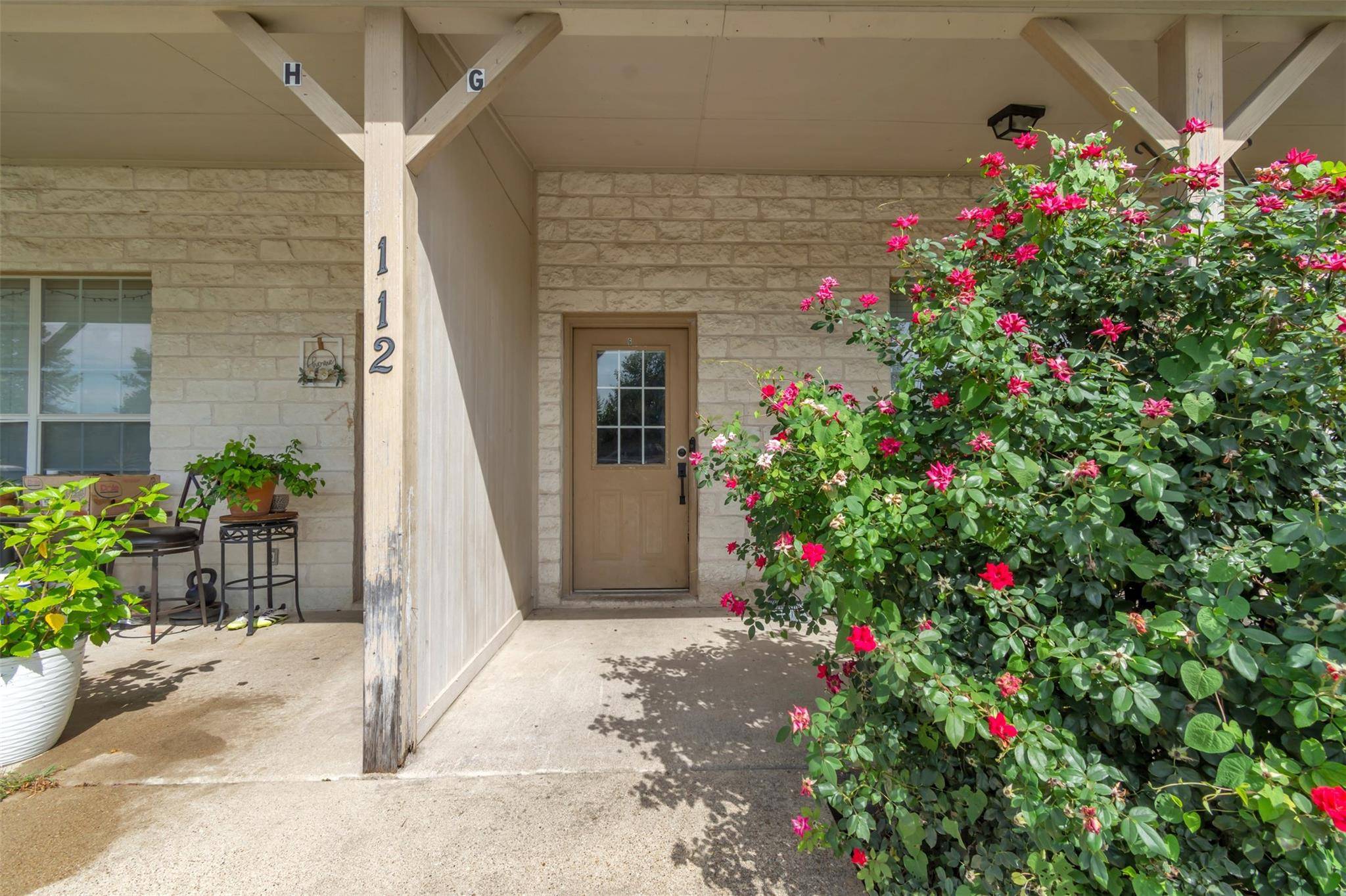 112 G SANDSTONE DR #G, Jarrell, TX 76537