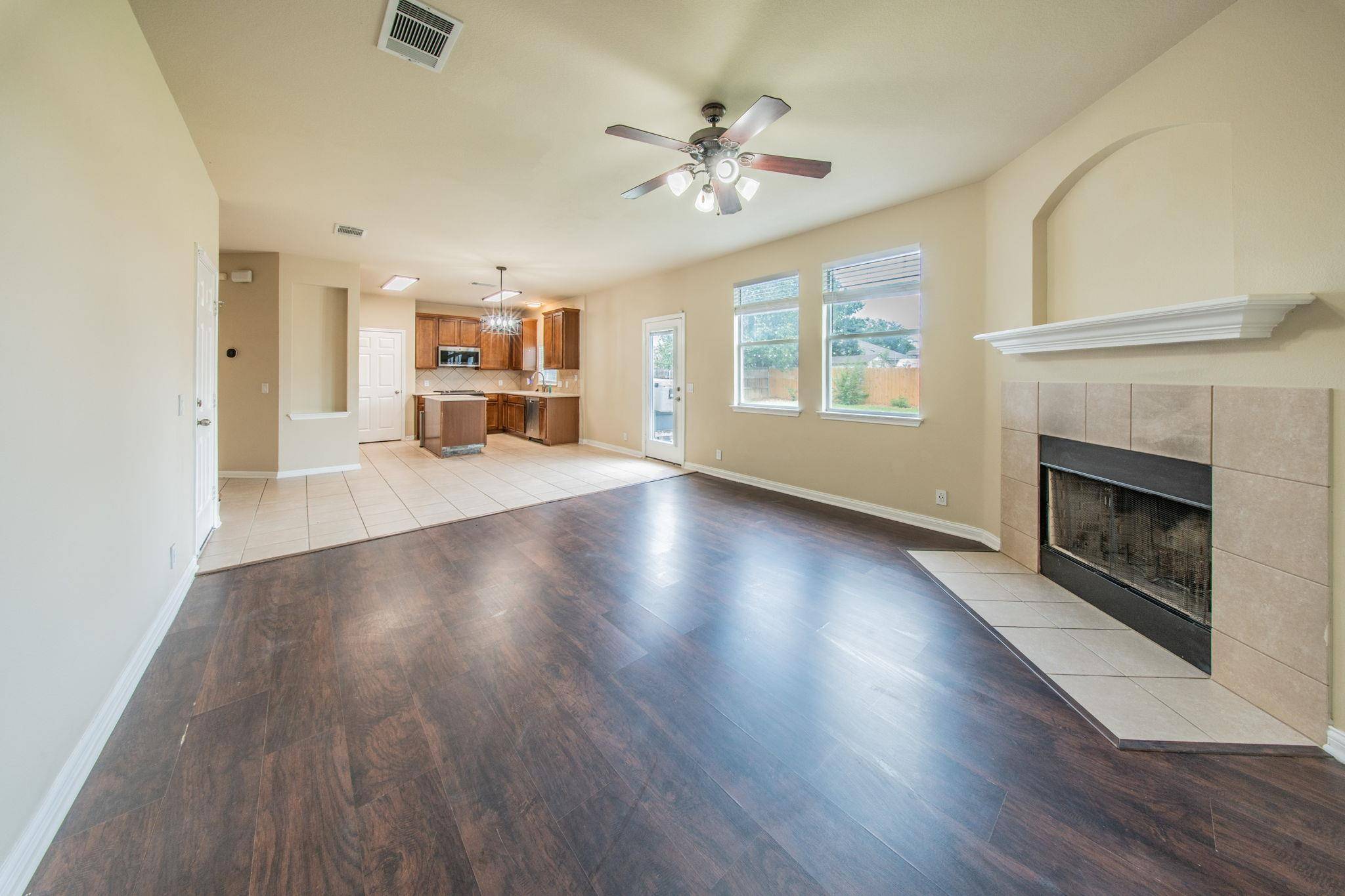 17525 Bridgefarmer BLVD, Pflugerville, TX 78660
