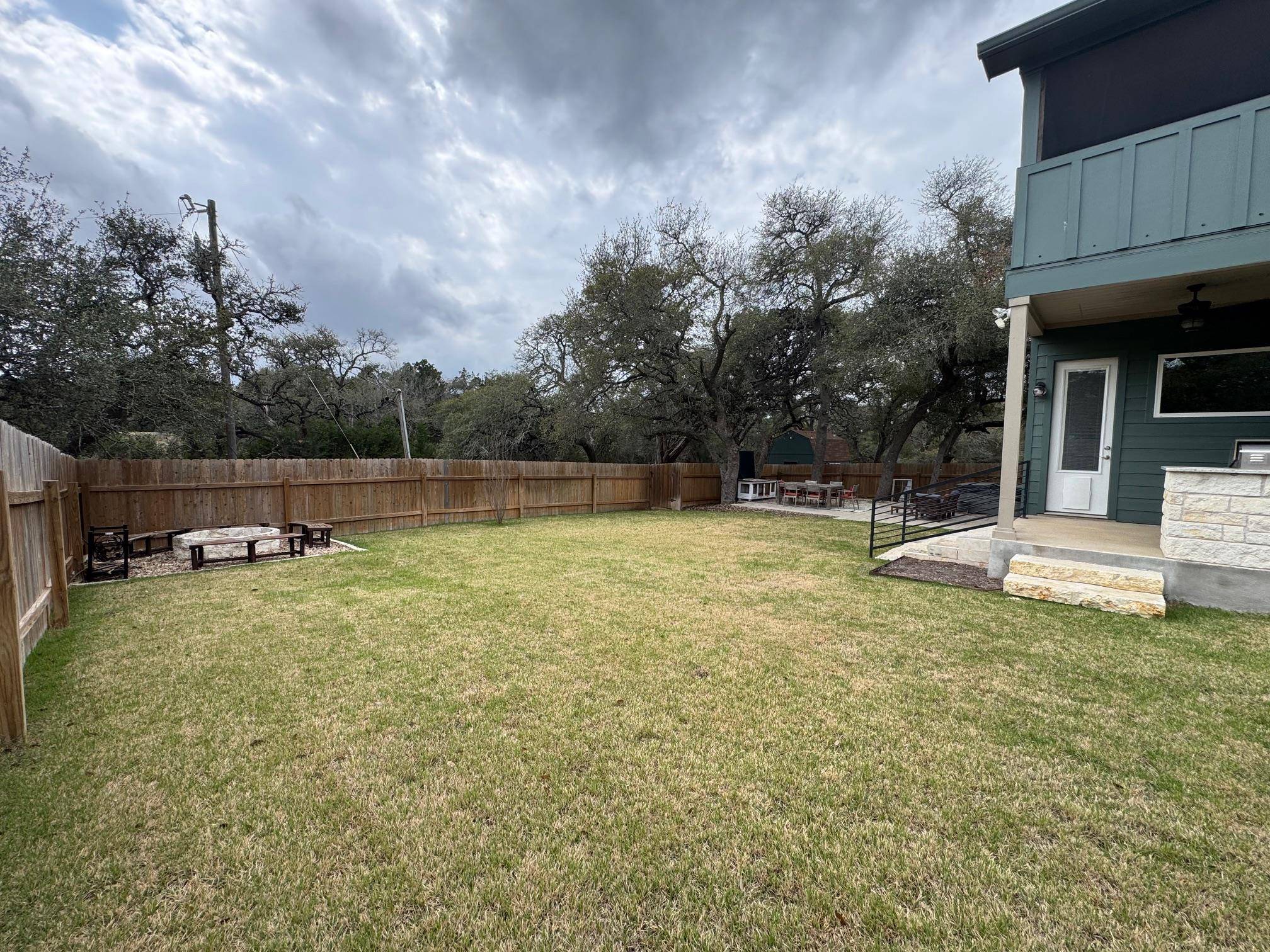 11605 Fitzhugh RD, Austin, TX 78736