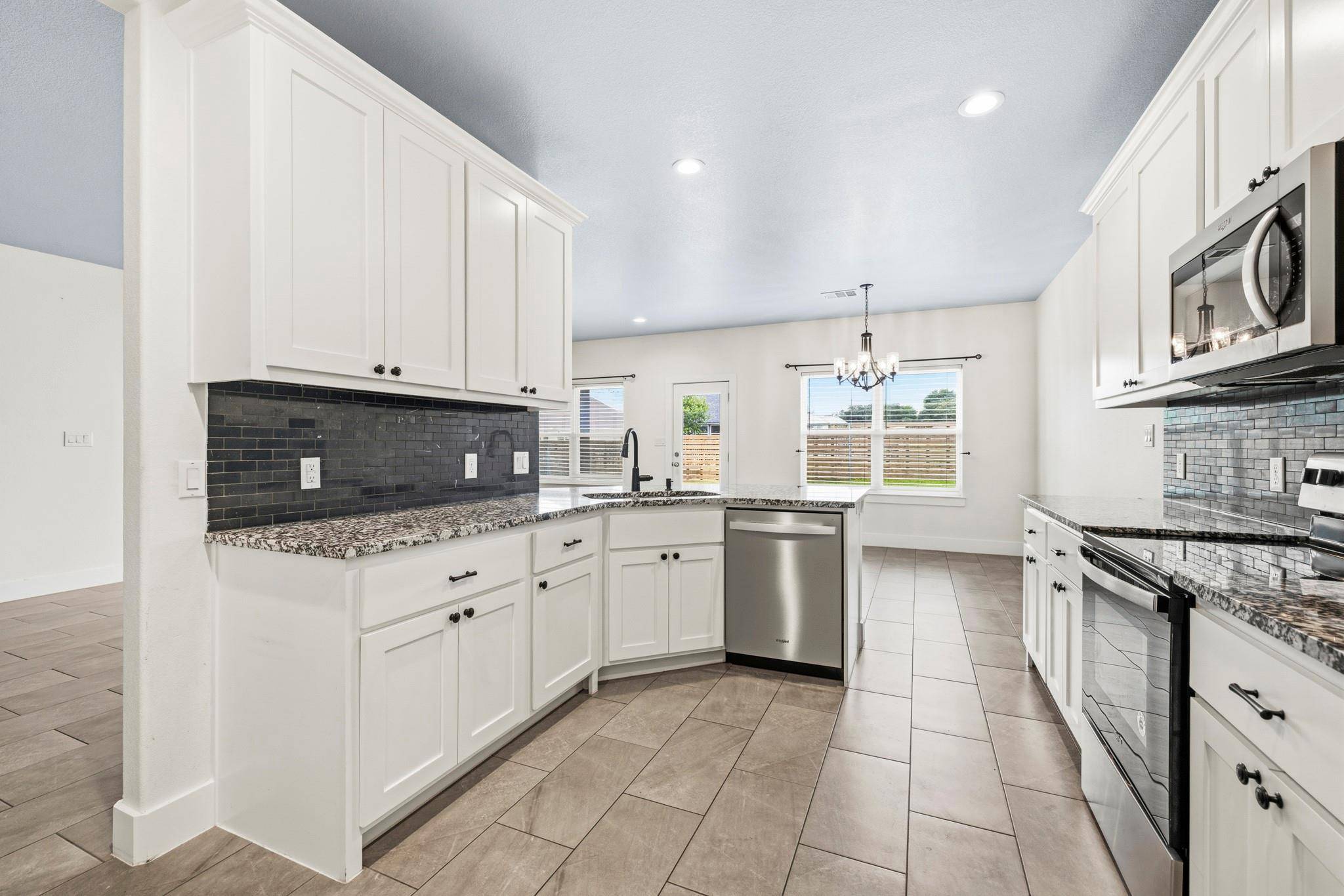 237 Dudley WAY, Fredericksburg, TX 78624