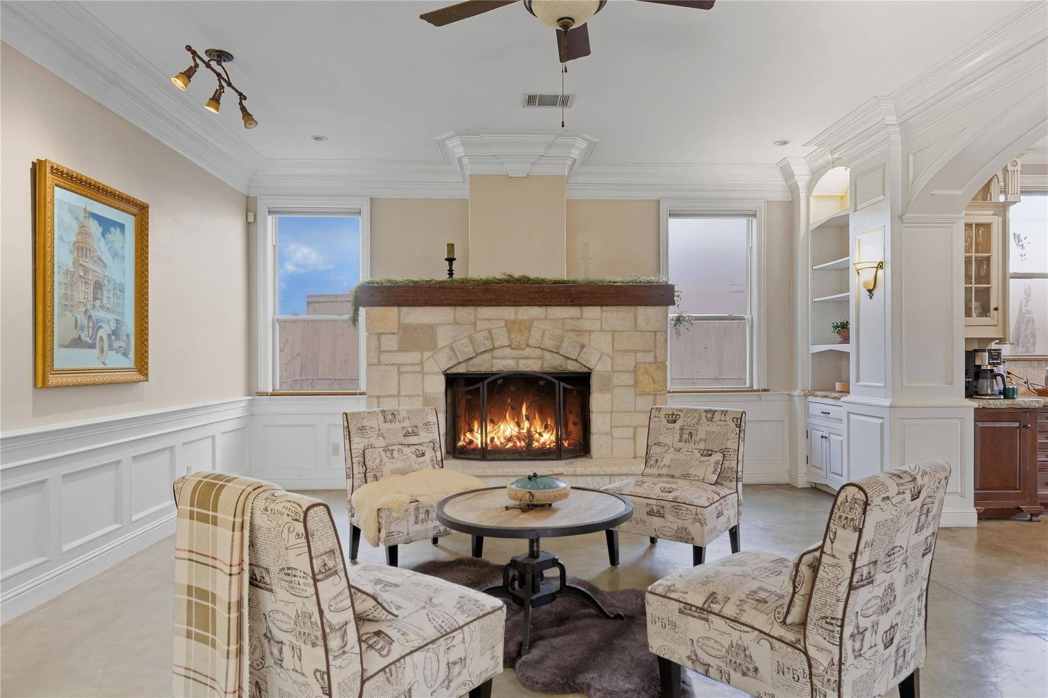 4504 Edgemont DR, Austin, TX 78731
