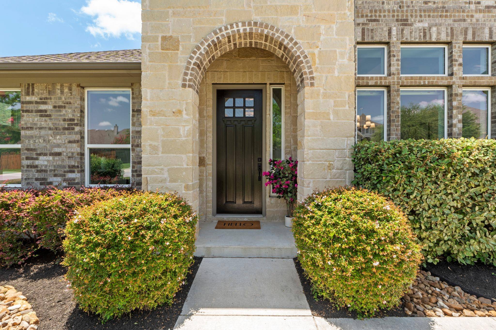 393 Stone River DR, Austin, TX 78737