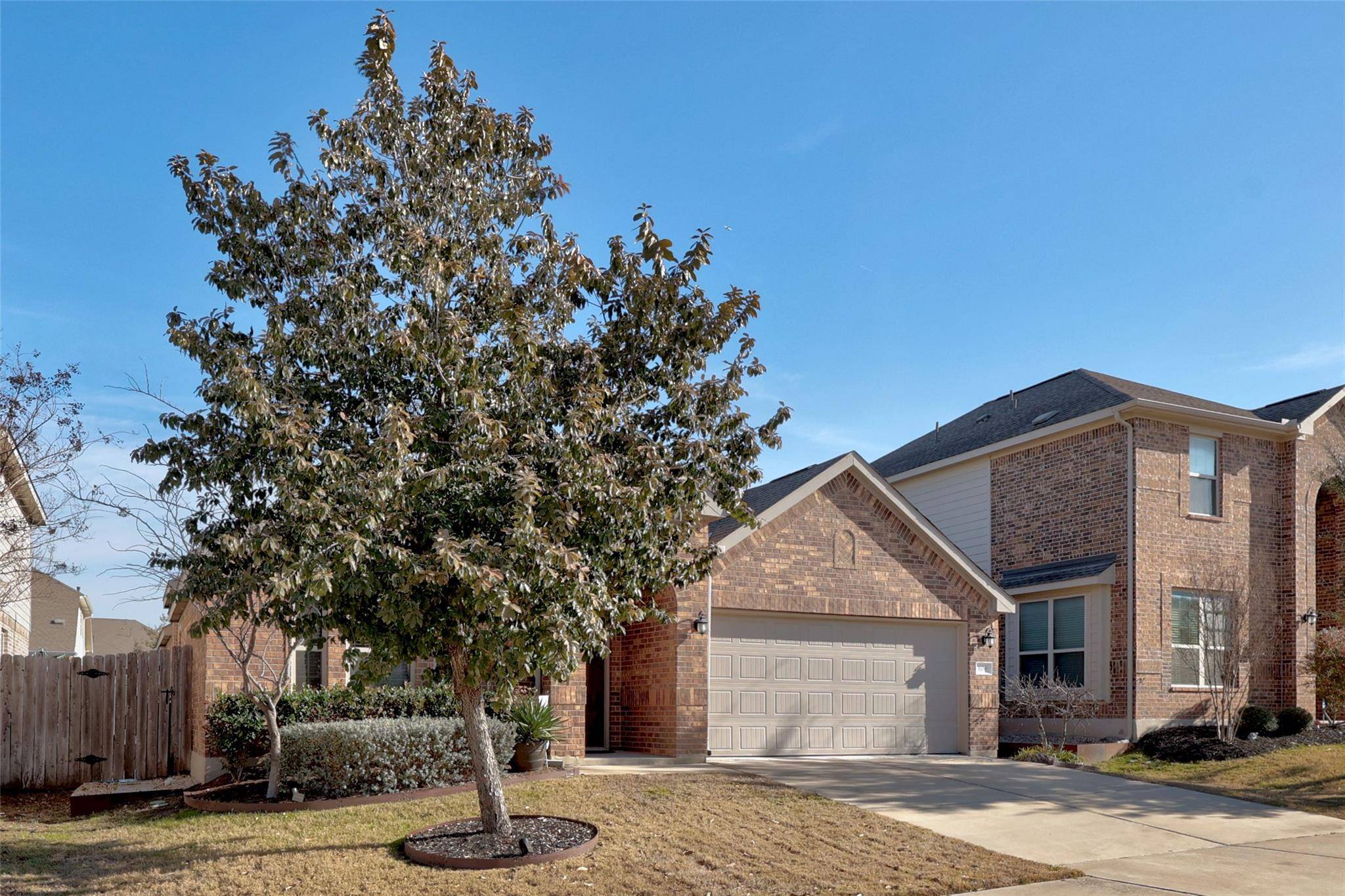 606 Linares LN, Austin, TX 78748
