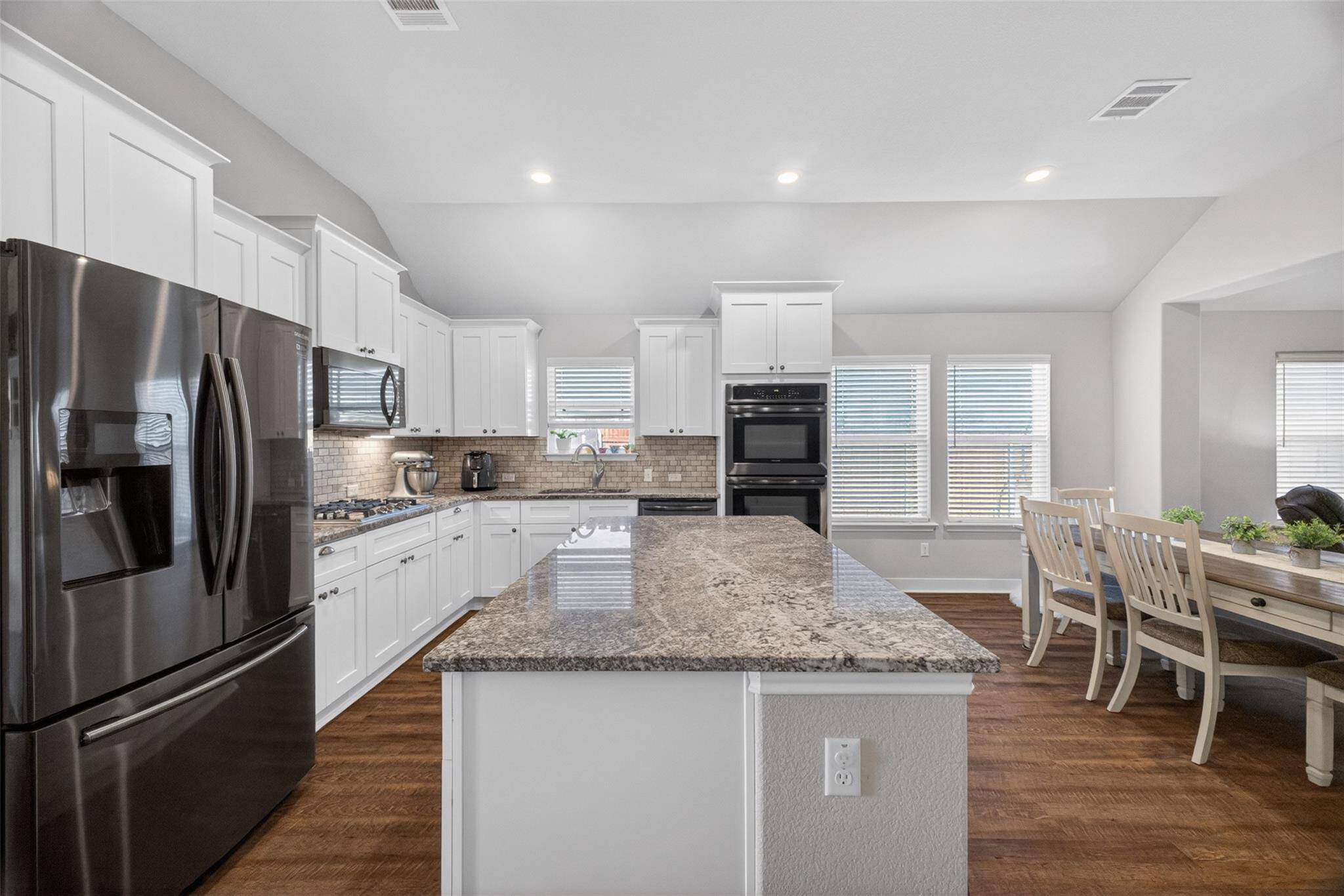 1009 Bright Star CV, Georgetown, TX 78628