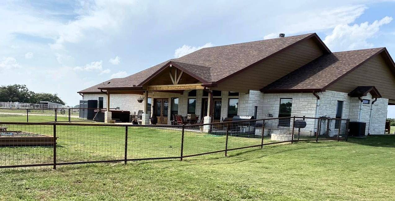 700 County Road 225, Florence, TX 76527