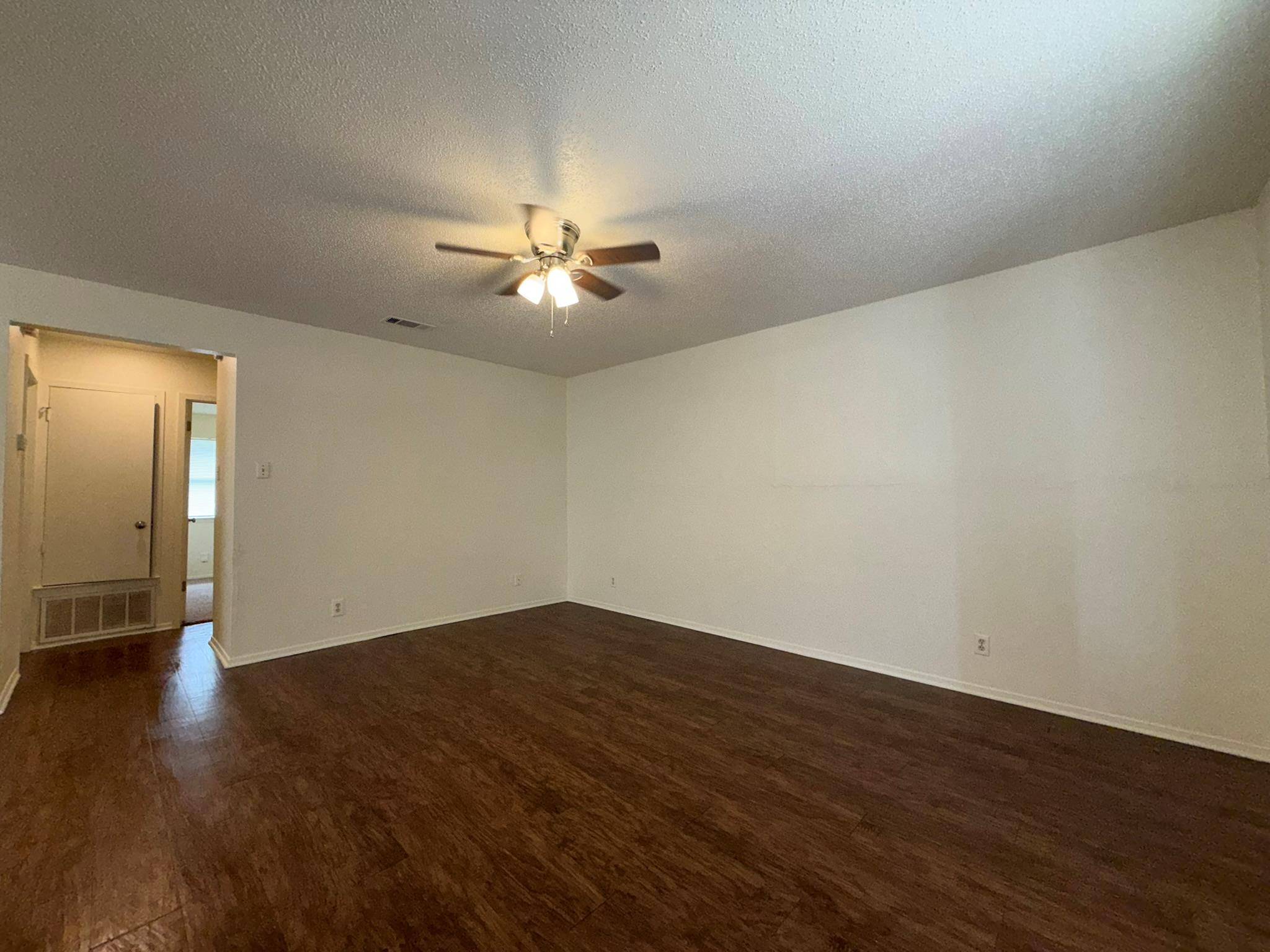 5501 Rose Hill CIR #C, Austin, TX 78745