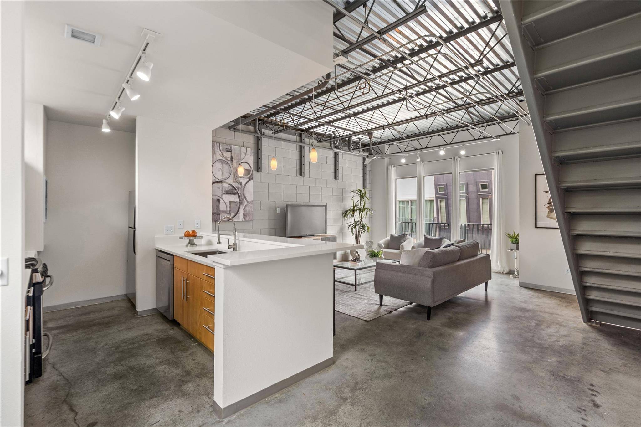 4801 S Congress Ave #N2, Austin, TX 78745