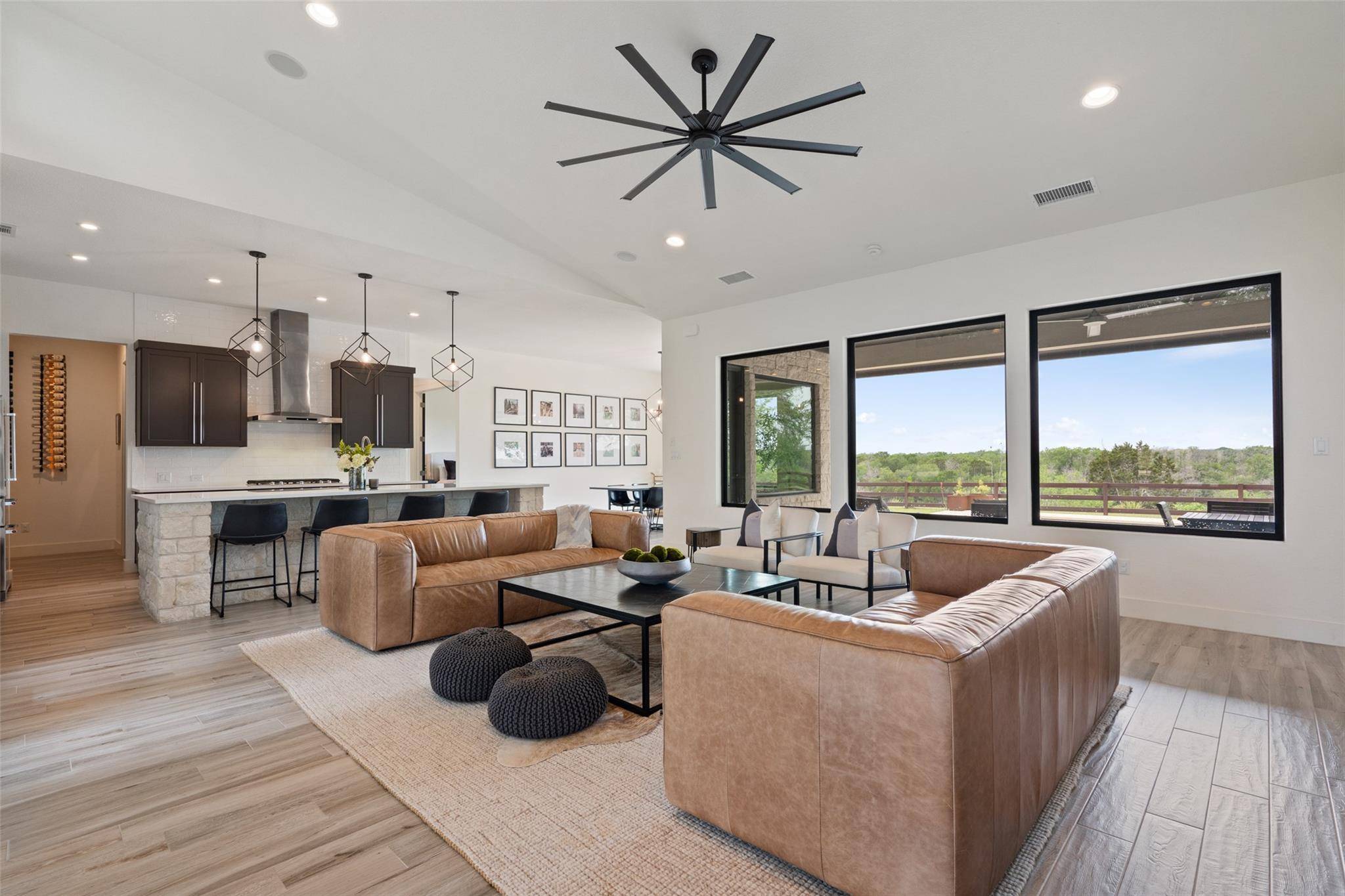 3921 County Road 258, Liberty Hill, TX 78642