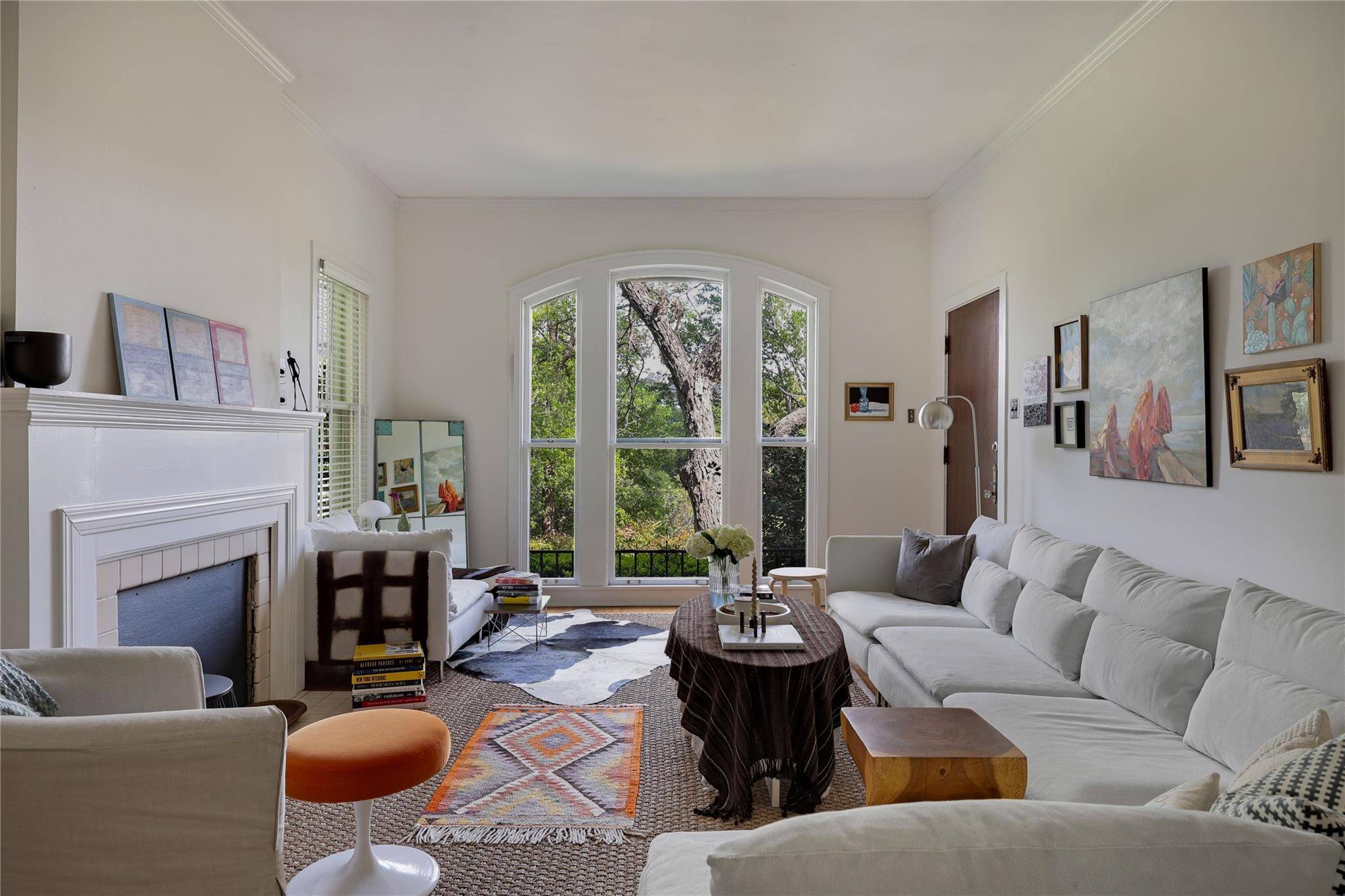 2206 Parkway, Austin, TX 78703