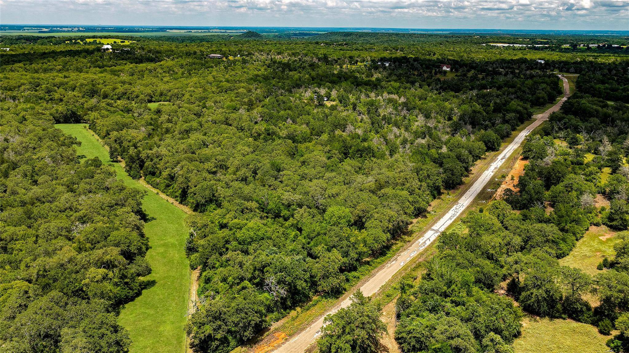 1470 22 Hills RD, Gause, TX 77857