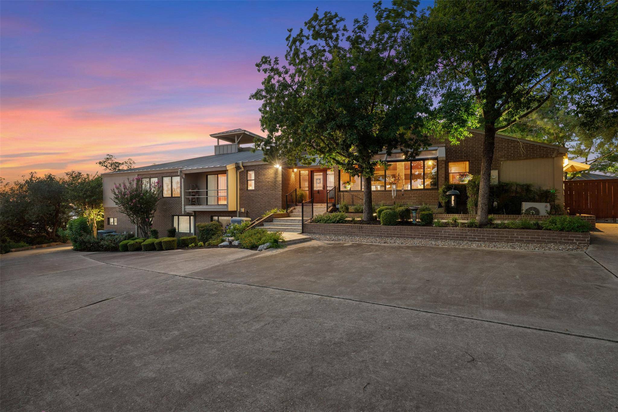 12609 Lyndon DR, Austin, TX 78732