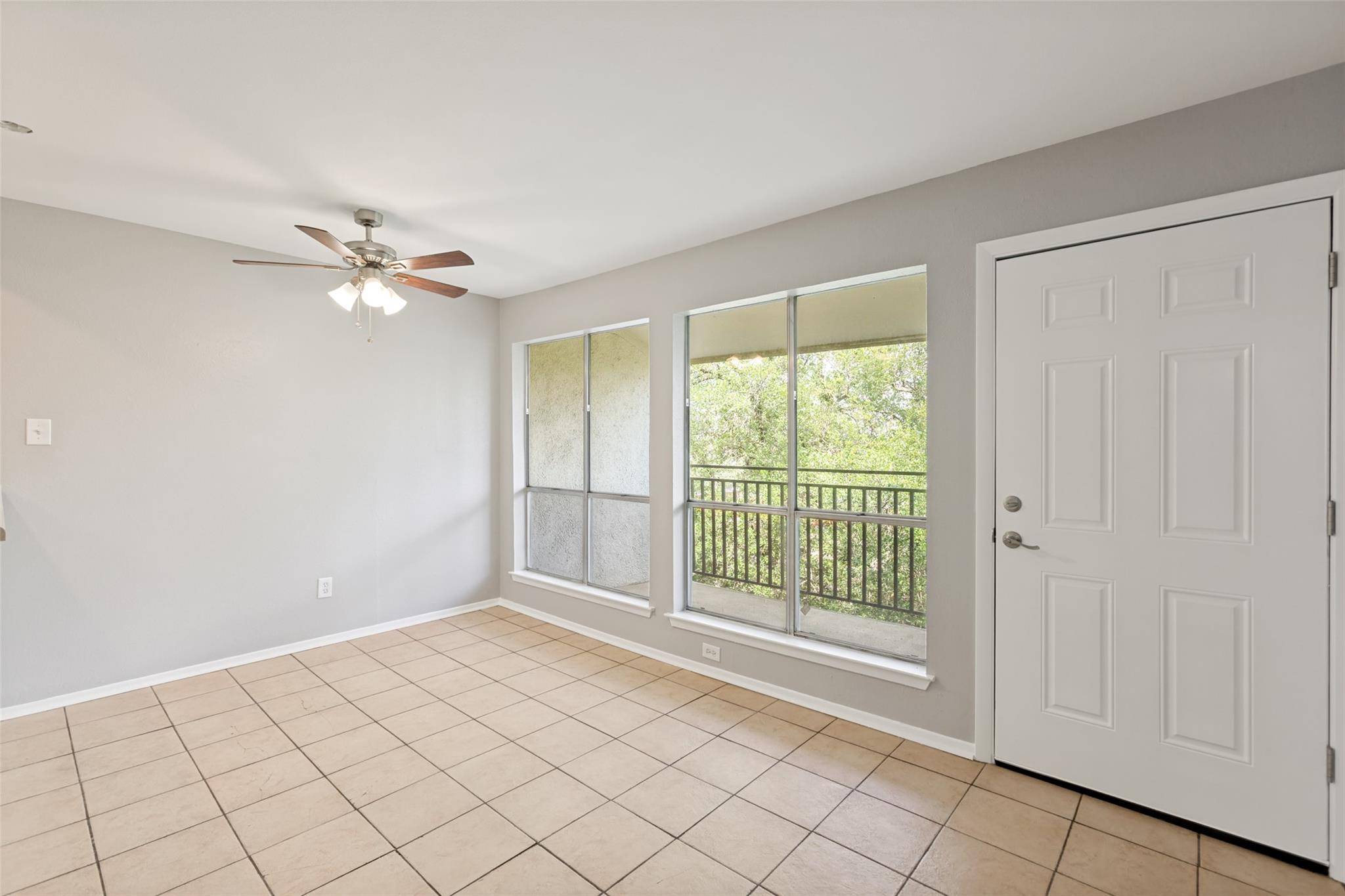 6910 Hart LN #414, Austin, TX 78731