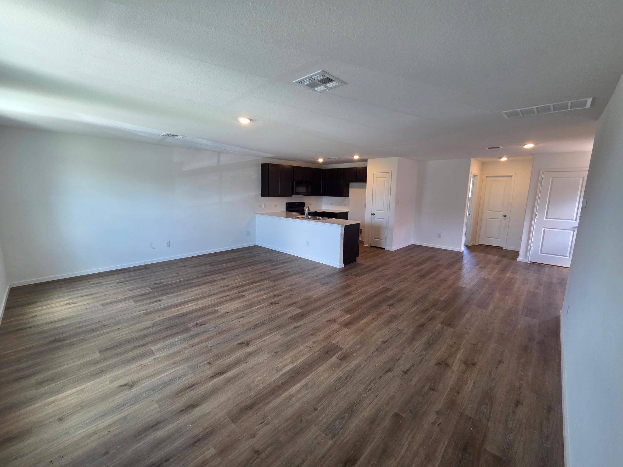 253 Texas Angel WAY, Jarrell, TX 76537