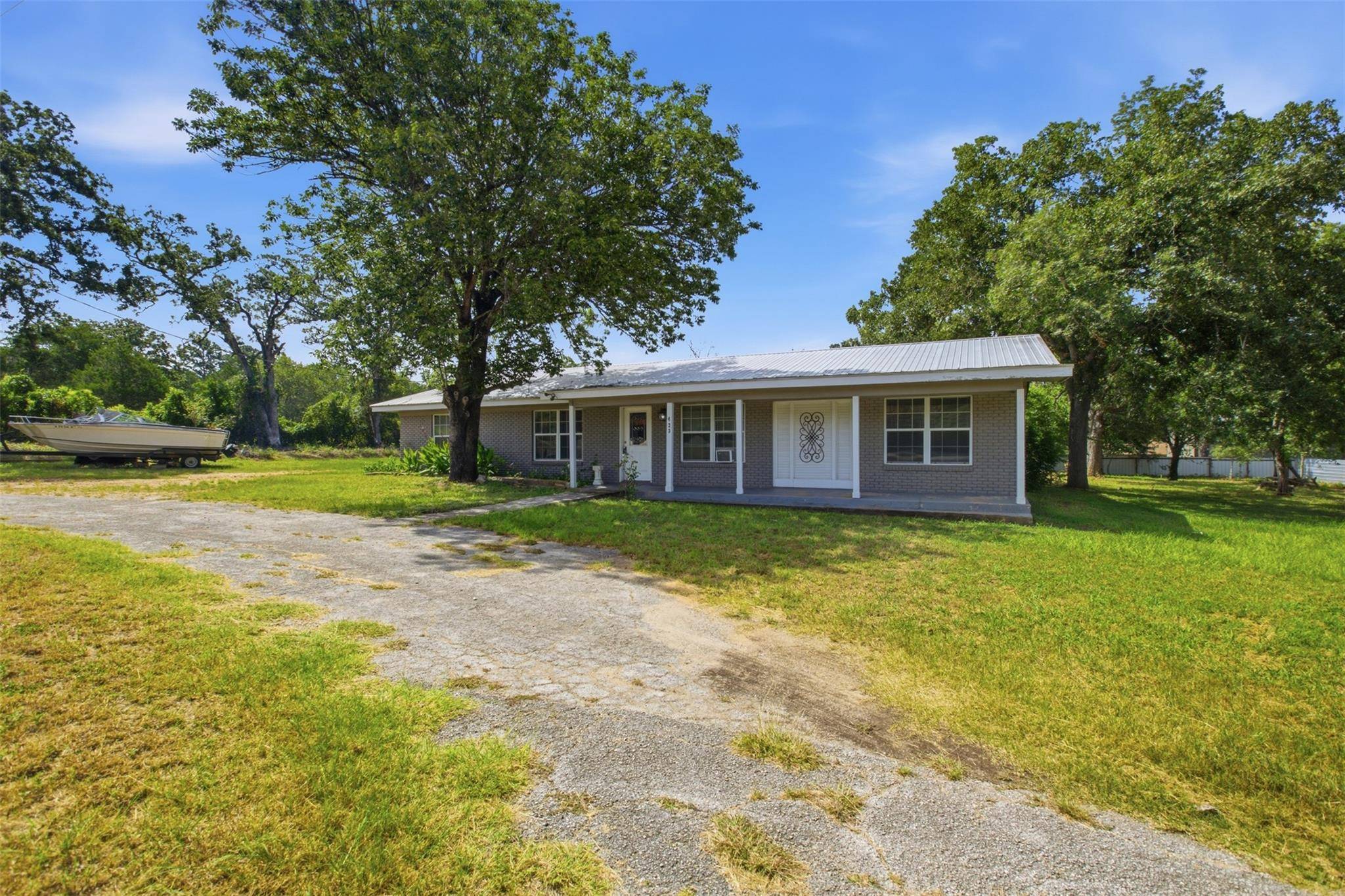 423 Fm 1441, Bastrop, TX 78602