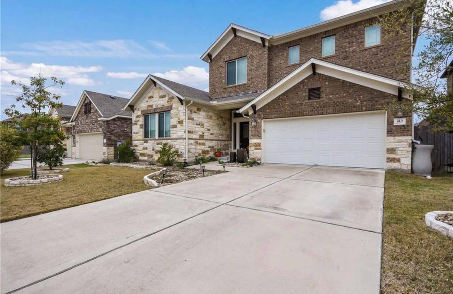 213 Simmons DR, Cedar Park, TX 78613
