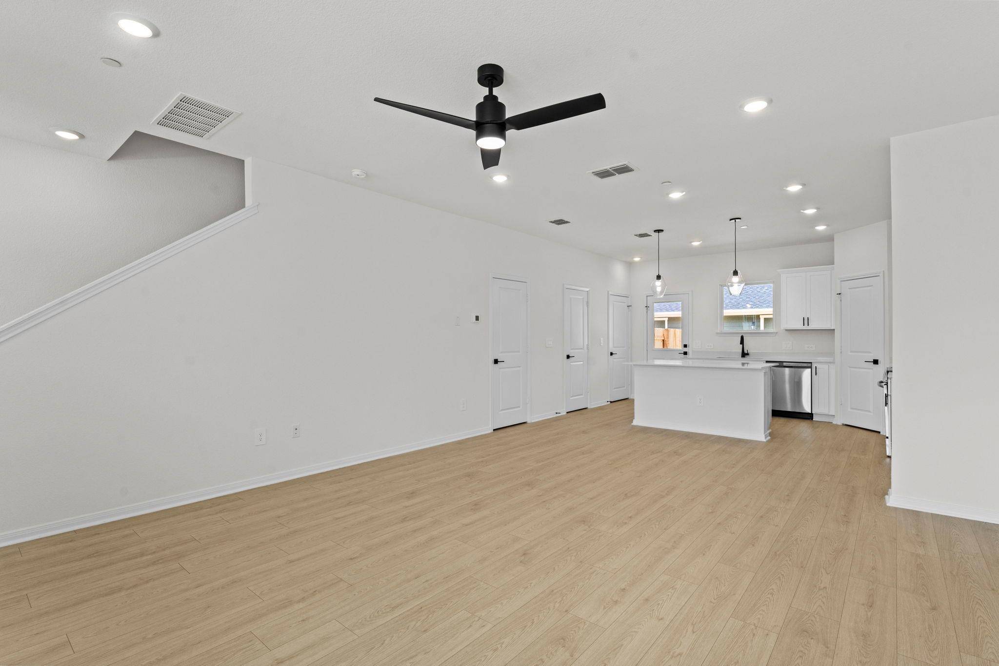 2540 Violet Theo LN, Round Rock, TX 78665