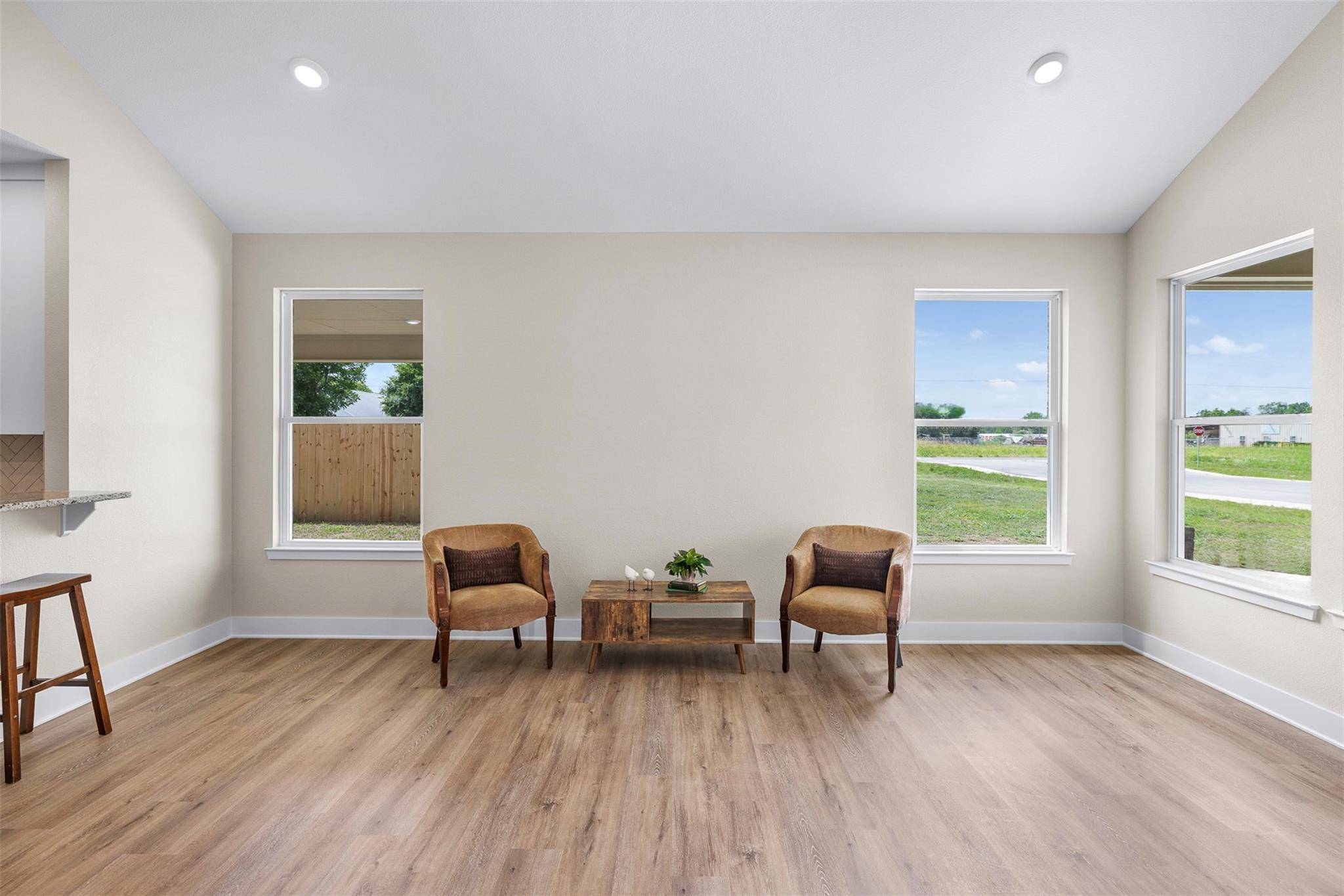 1004 White Tail CV, Lexington, TX 78947