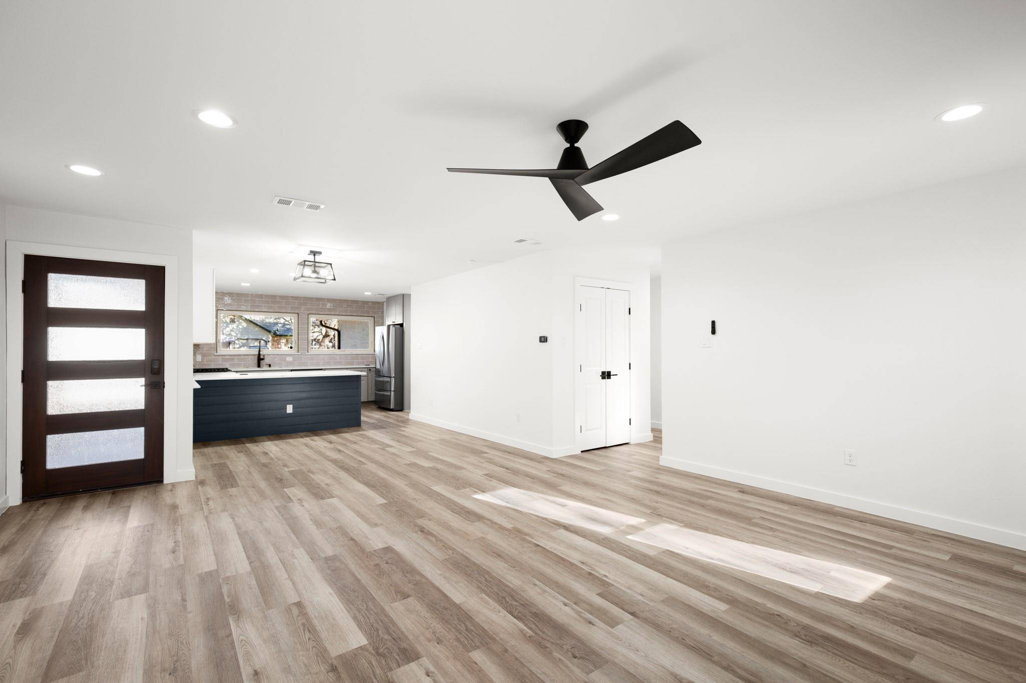 9717 Anderson Village DR, Austin, TX 78729