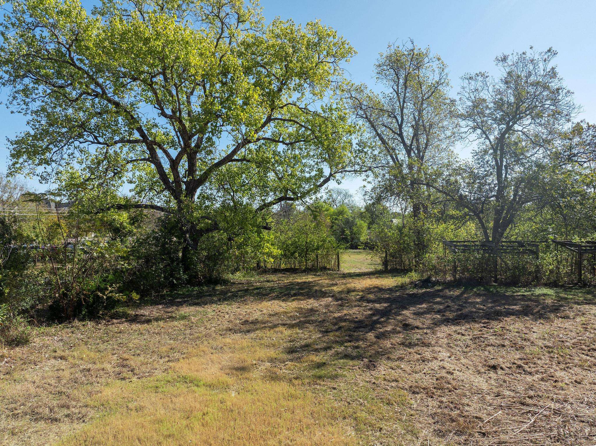 5017 Maufrais LN, Austin, TX 78744