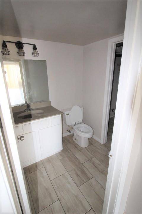 805 Paisley DR #11, Spicewood, TX 78669