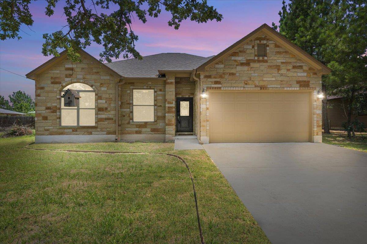 145 Cardinal LOOP, Paige, TX 78659