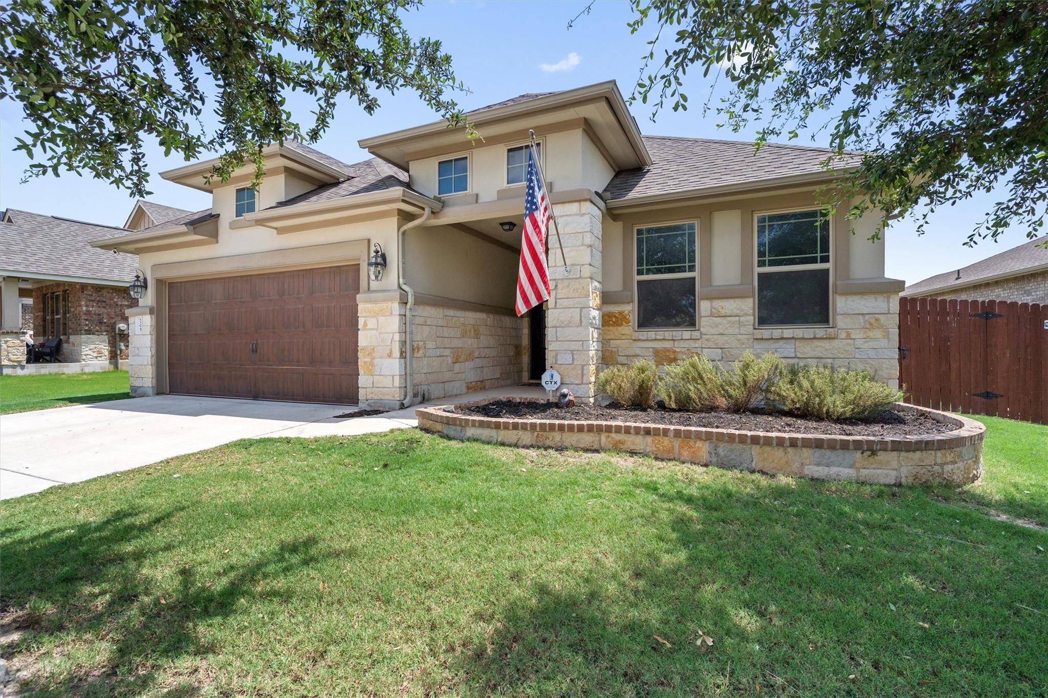 705 Hereford LOOP, Hutto, TX 78634