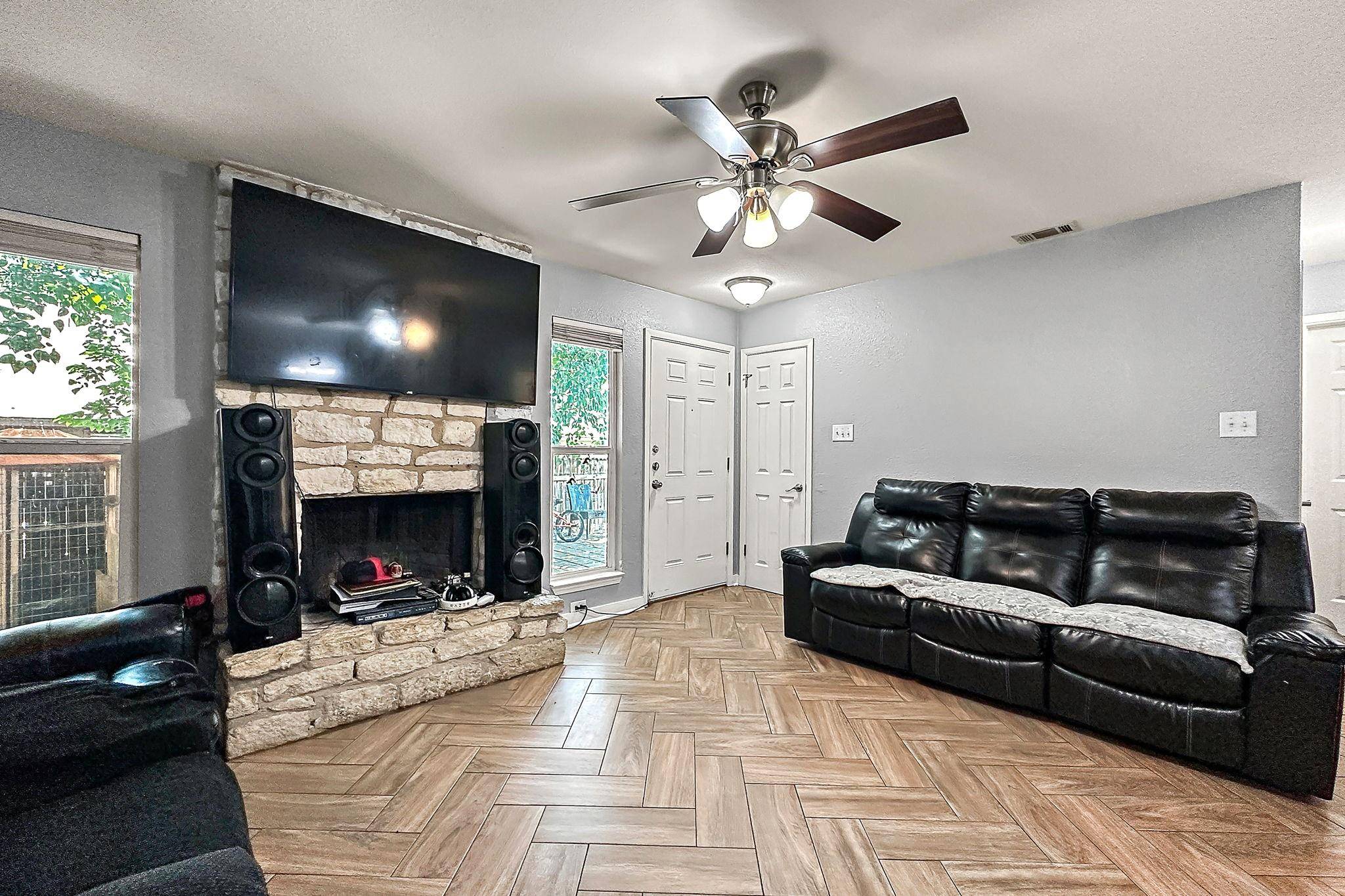700 Misty Morning WAY #A and B, Round Rock, TX 78664