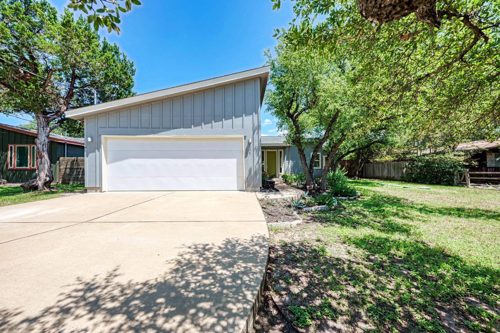 8307 Williamson Creek DR, Austin, TX 78736