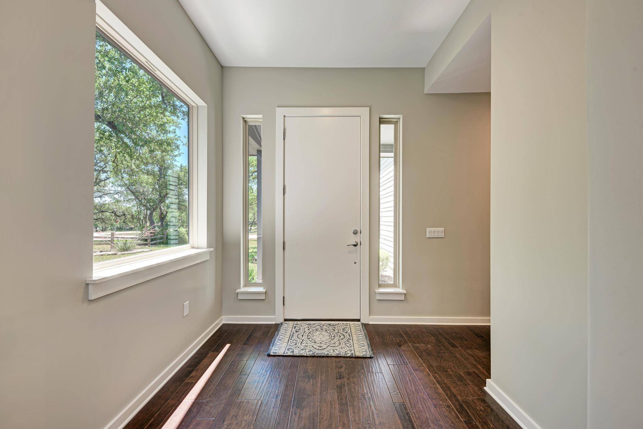 8307 Williamson Creek DR, Austin, TX 78736