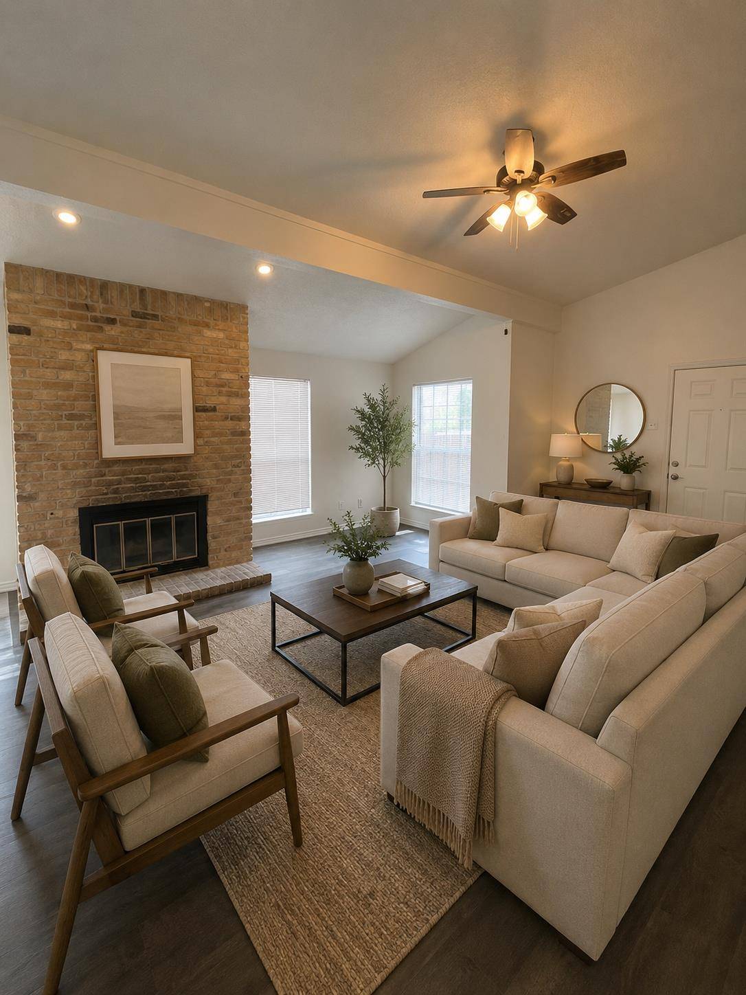 2401 Leon ST #206, Austin, TX 78705