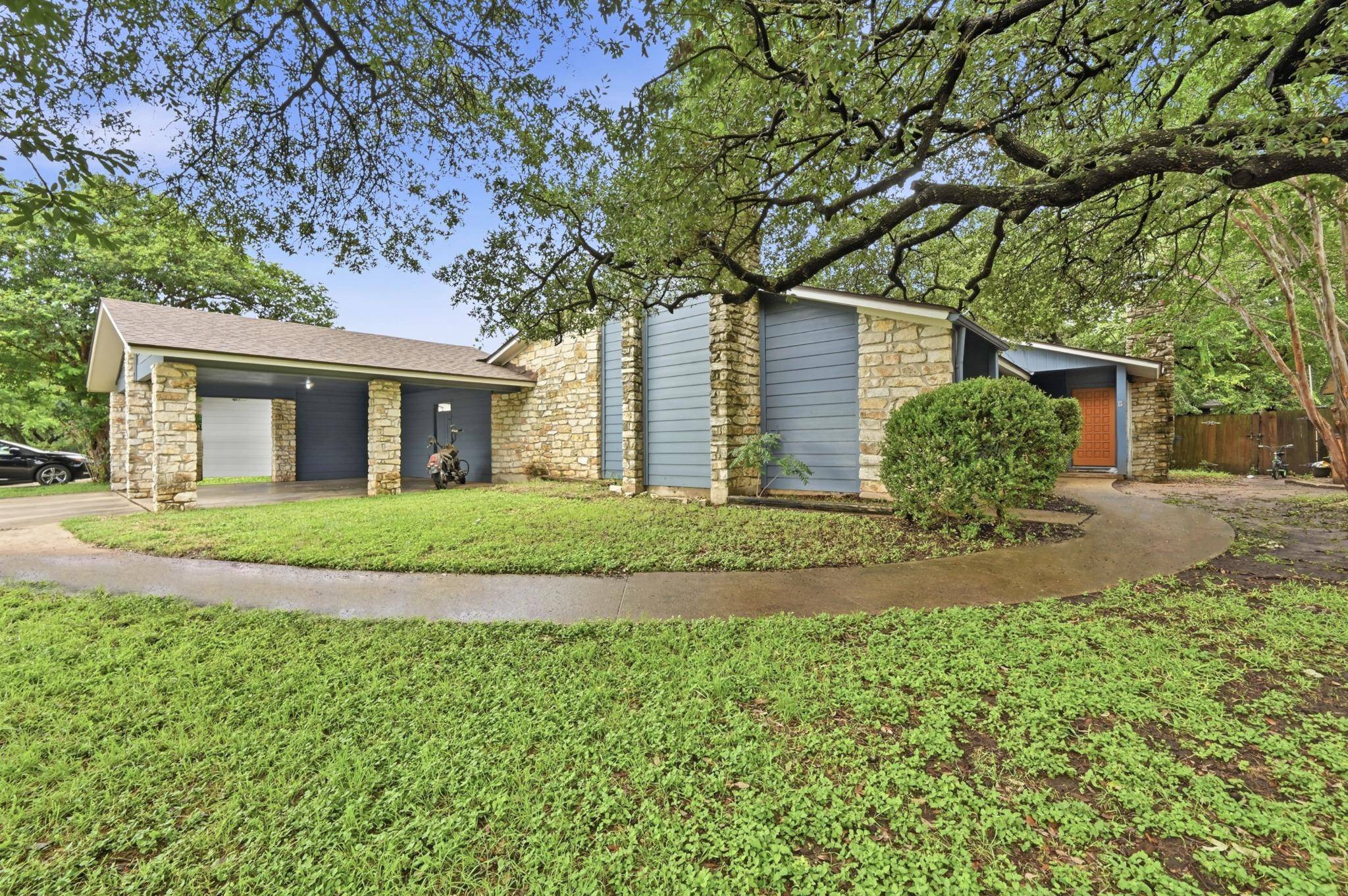 11904 Broad Oaks DR, Austin, TX 78759