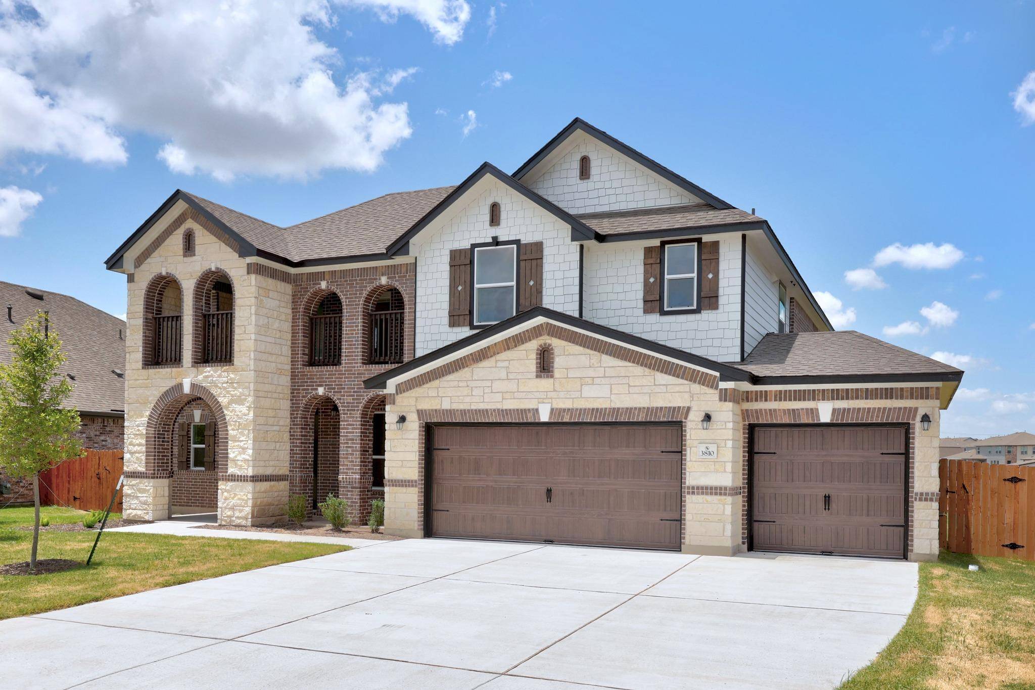 3810 Riardo DR, Round Rock, TX 78665