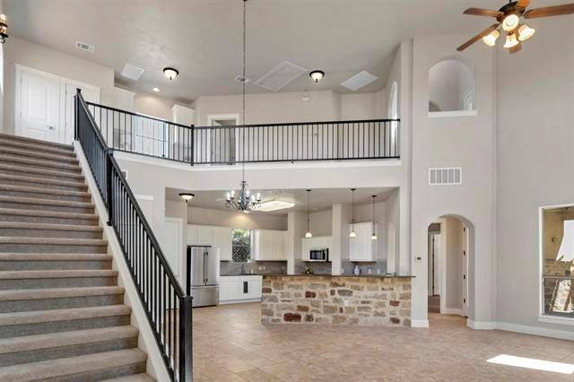 103 Maravilla WAY, Horseshoe Bay, TX 78657