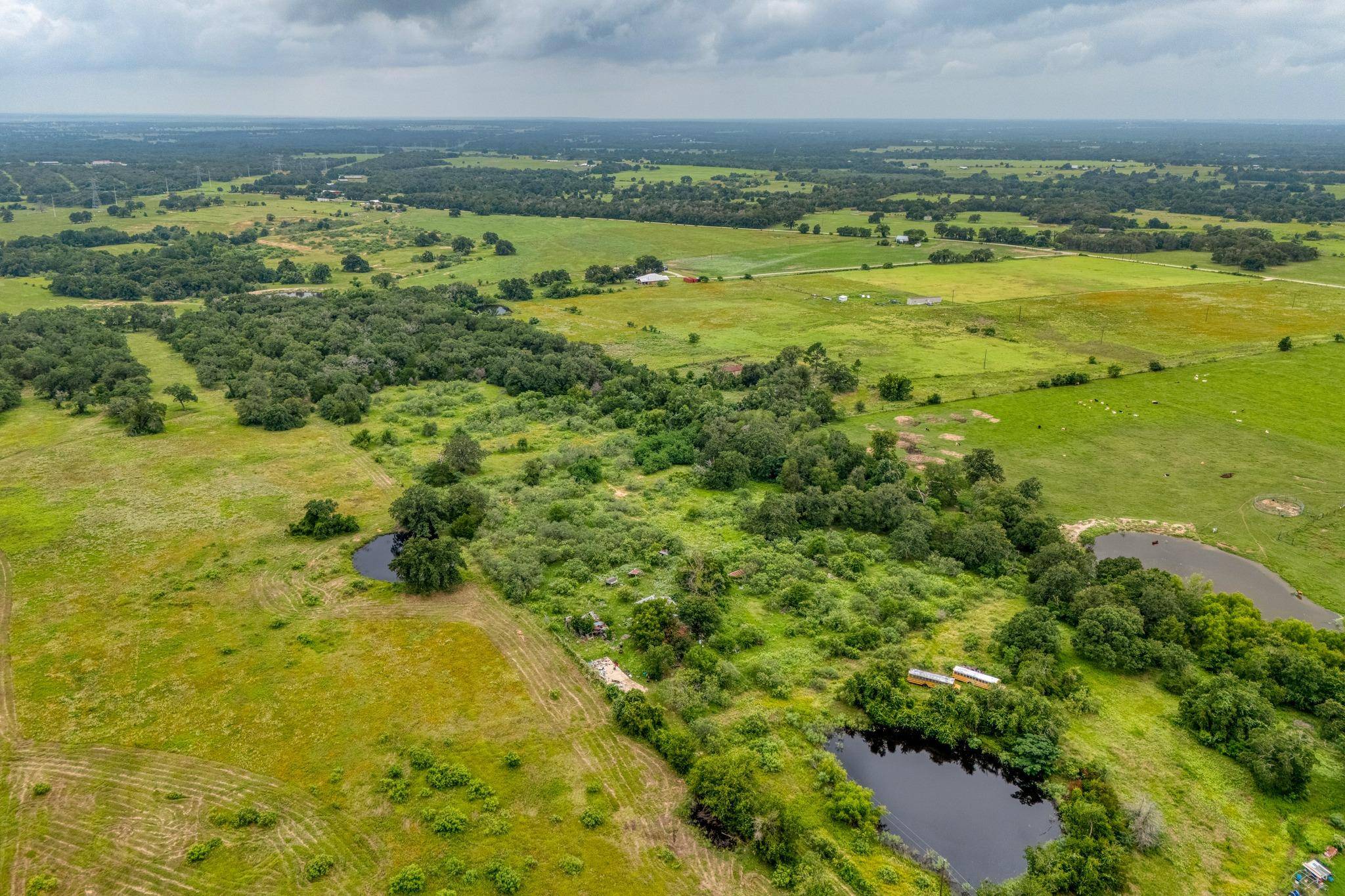 2300 County Road 475, Thrall, TX 76578