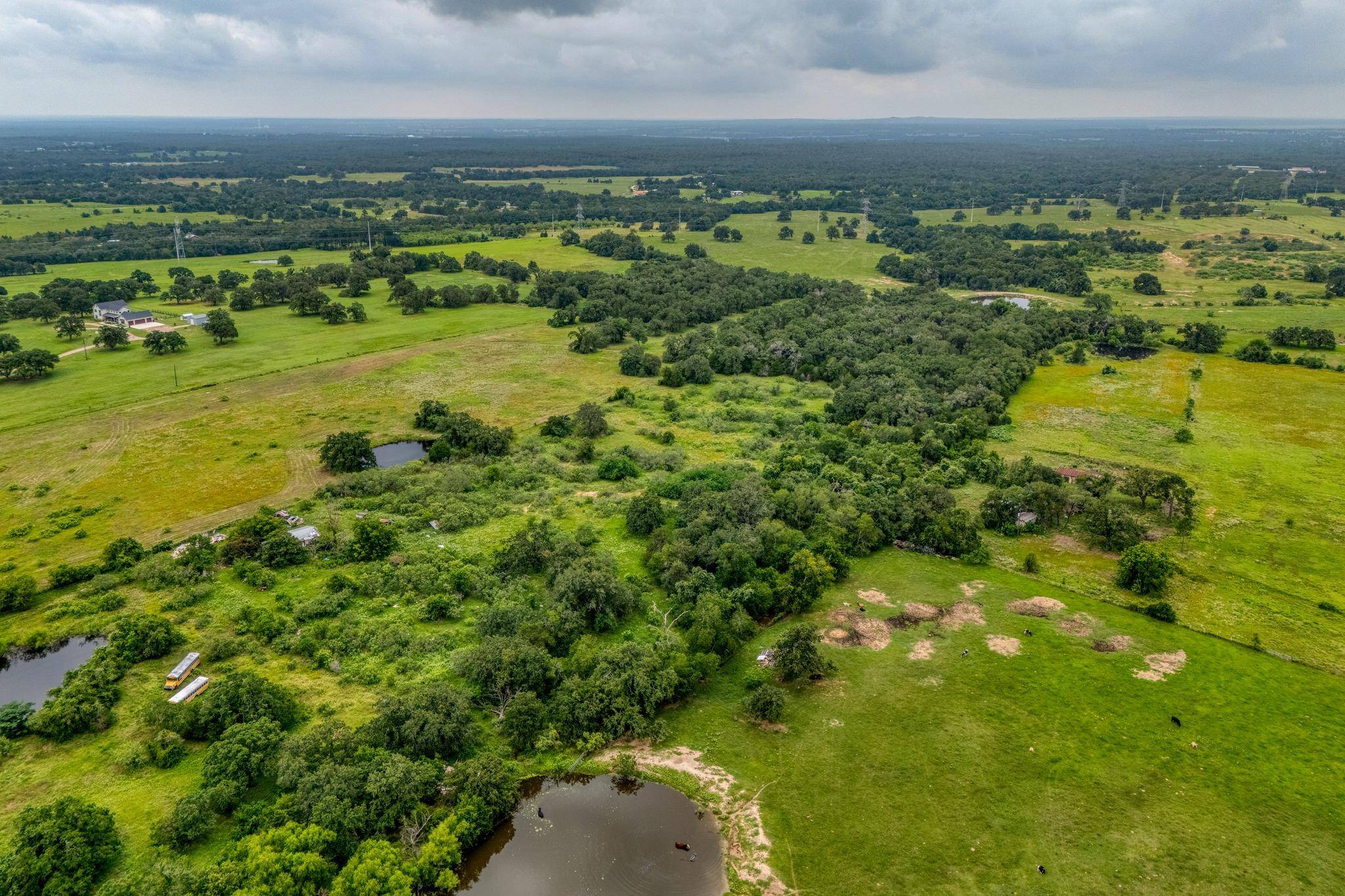 2300 County Road 475, Thrall, TX 76578