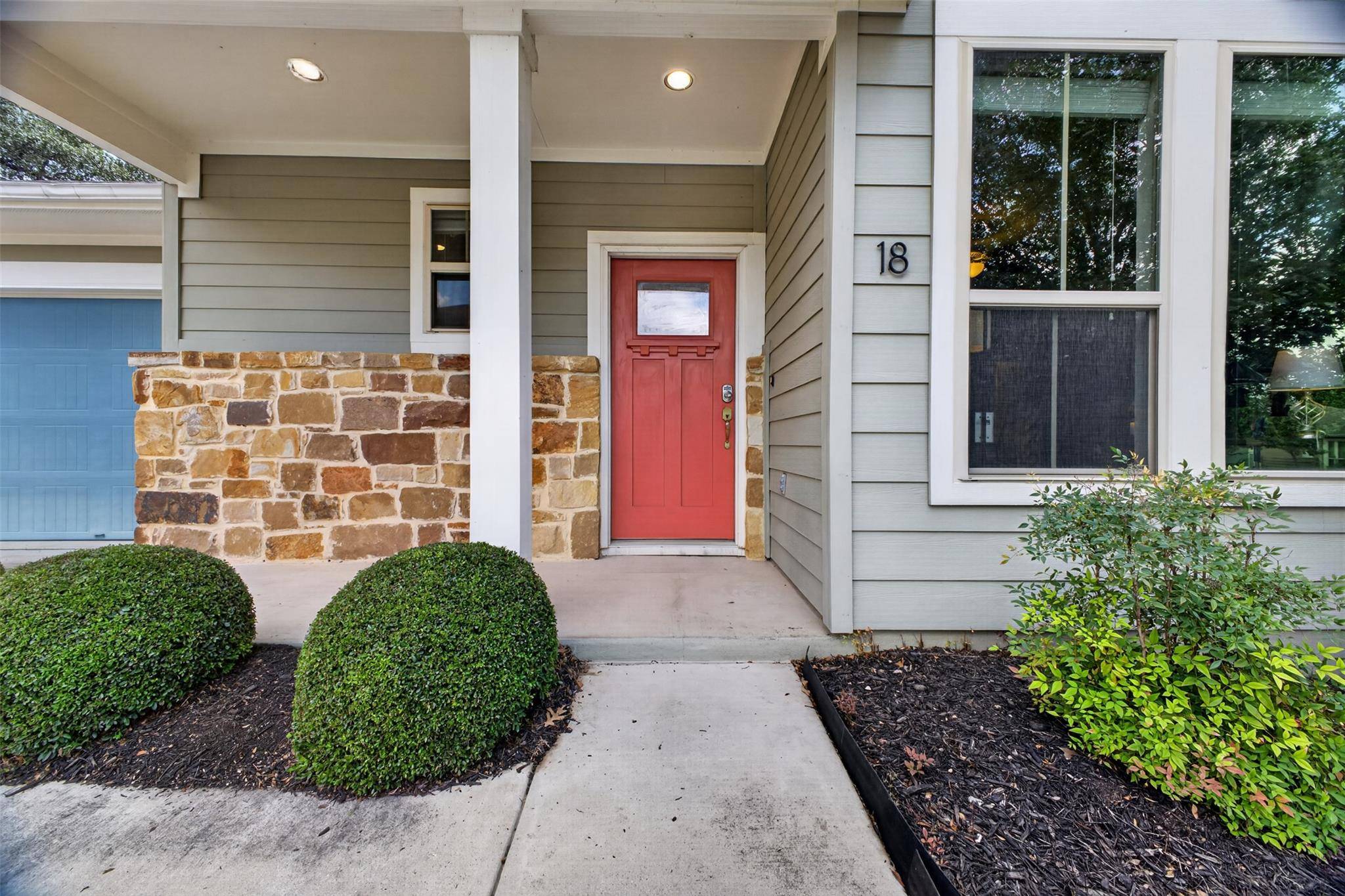710 Arrow Point Dr #18, Cedar Park, TX 78613