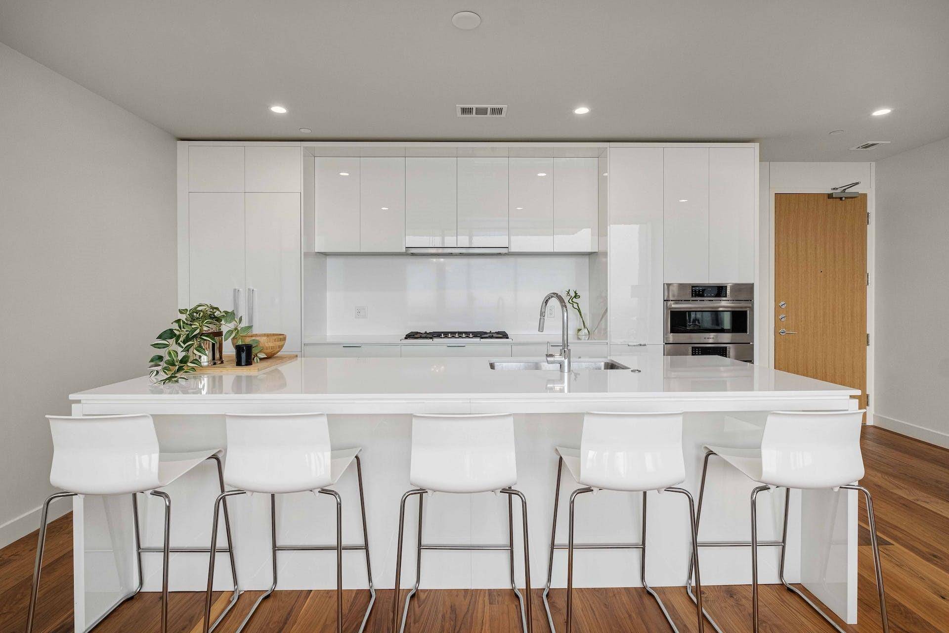 44 East Ave #4305, Austin, TX 78701