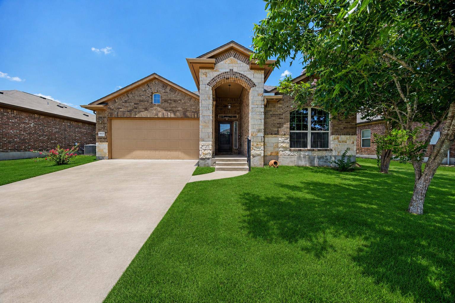 18717 Leigh LN, Pflugerville, TX 78660