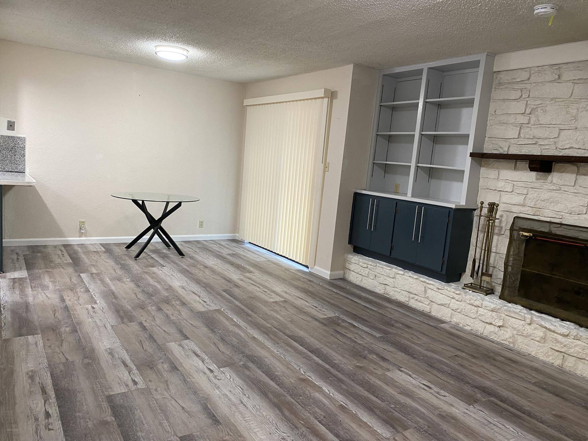 8418 Fathom CIR #203, Austin, TX 78750
